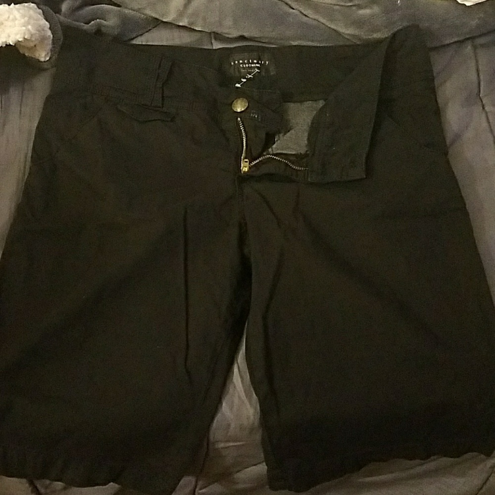 Shorts size 32 Sanctuary